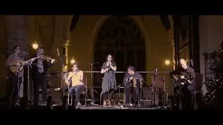Danú-Don Oíche Úd i mBeithil (I sing of that night in Bethlehem)