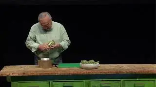 How to Clean an Artichoke in 20 Seconds | Pierre Koffmann