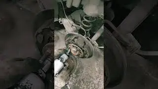 Hyundai accent rear wheel bearing replacement