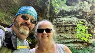 Hiking Giant City State Park - Part 1