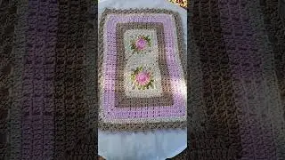 Tapete retangular Milena croch&ecirc; #crochet #produ&ccedil;&atilde;odecroche #crochefacil #crocheparainiciantes