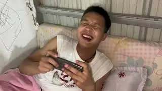 弟弟熬夜打游戏还骂姐姐，姐姐用死神嗅盐调理他！结果太惨了#原创搞笑 #姐弟打架日常 #猛男落泪