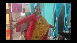गृह प्रवेश मैं हेमा पहाड़ी ब्लॉगर का डांस #viralvideo 