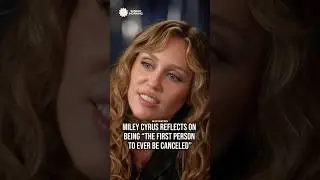 Майли Сайрус: &laquo;Я была первым человеком, чьё выступление было отменено&raquo; 😭🔥 | #шорты #mileycyrus