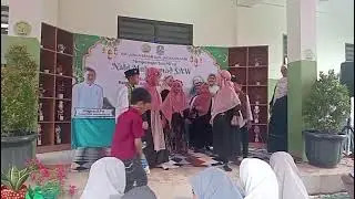 PENAMPILAN ACARA DI SEKOLAH GEESS