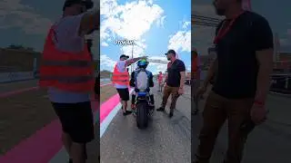 Он что-то задумал..😅 Когда очень хочется сфоткаться🤣 #motorcycle #мото #bikelover #motovlog