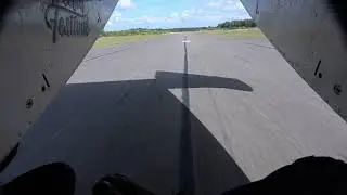 Landing at Zwartberg airfield