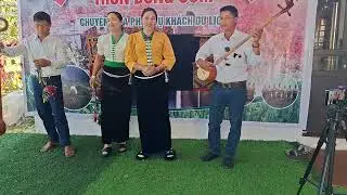 Lợi vang  và đồng  sương hát