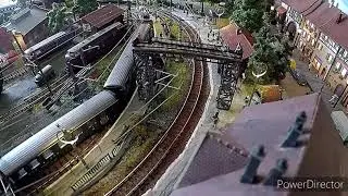 Modellbahn N #491       Re 465 und Re 4/4 II im Grenzbahnhof 