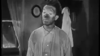 Laurel & Hardy: Laughing Gravy (1931)