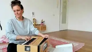 Mantra-Yoga Yin-Klasse: Hingabe mit Hanuman I Alice Radha Yoga