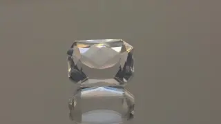 WHITE CLOUDY MILKY QUARTZ (KQBYUQZE)