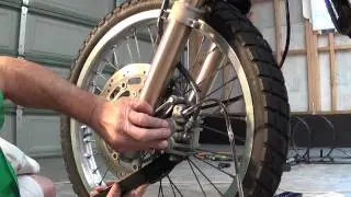 Suzuki DR650 front disk pad and fluid change