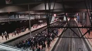 Los usuarios de Renfe en Madrid, indignados por los retrasos y las aglomeraciones