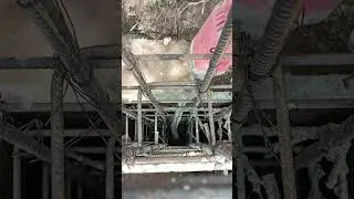 Using vibrator while column casting