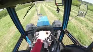 Ford 7810 - Krone tedder