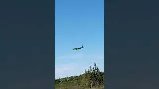 Самолет Airplane #airplane #s7 #recommended #самолет #эффектно #необычно #rare #рек #shorts