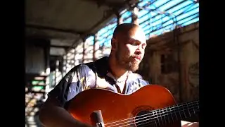 Acoustic Live Session - Loca By Shane Jouini