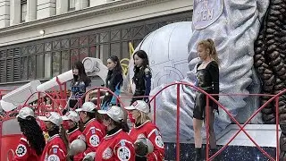 aespa 'Savage' Performance at the Macy's Thanksgiving Parade