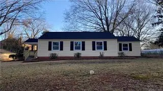 1102 Hampton Grace Avenue, Lancaster, SC Presented by Melanie Outlaw.