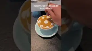 Simple latte art by latte art pen #lattee #coffeeart #coffeedecoration #latteart #cofeeshop #shorts