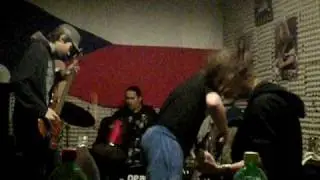 Grave Therapy - DEMO..aktivace! a kopačka do držky!!!!!!!!