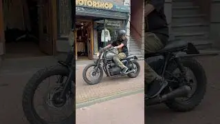 Triumph sounds awesome! #triumphbonneville #triumphscrambler #triumphmotorcycles