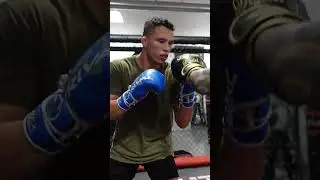 Timmy Twilight Cuamba working with Coach Dewey Cooper / Las Vegas /  #bkmma #ufc #boxing #legends