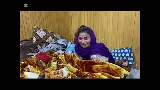 Aj hum{Bazar gaiee shoping karne}❤️❤️💕😘