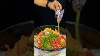Lays Chaat Making😋🤤😋 #dehatikitchen #youtubeshorts #asmreating #trending #viral #village #layschaat