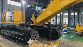 Caterpillar 349 Excavator Boom Installation!