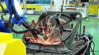 YASKAWA MIG Welding Robot for Steel Frame