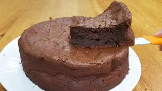 Só 2 Ingredientes! Bolo MOLHADINHO, Delicioso e muito Fácil - Todos vão adorar!