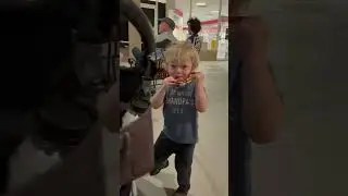 TODDLER STEALS THE SHOW #imagination #threeyearsold #musician #amazingkid
