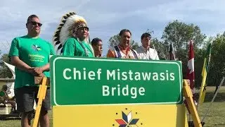 Saskatoon's North Commuter Parkway bridge named after Chief Mistawasis