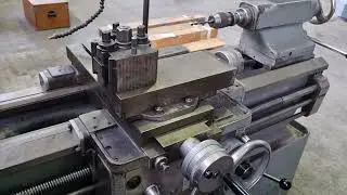 URSUS 200x1000 Parallel Lathe