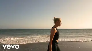 Grace Weber - Intimate (One Take)