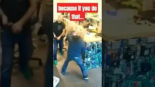 Bear mace vs. bad customer #911 #reaction #kick #selfdefense 😑