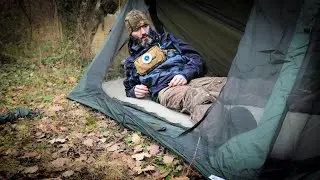 Bonne bouffe, tour féodale, matériel de bivouac