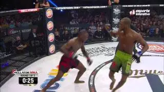 Michael Page d&aacute; show de esquivas no Bellator 128