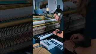 #shorts | Improvisation w/ Microcosm Hologram Electronics 🫧 #microcosm #hologramelectronics #piano