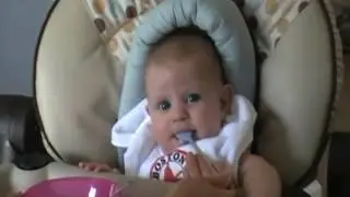 Chloe's First Solid Food - 7/4/09