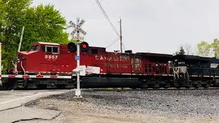 CP 8507 Trails 2nd on NS 67X at Lake Street