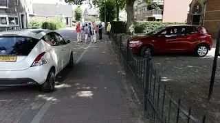 Wandelen door de Grotestraat en de tijd in Ede