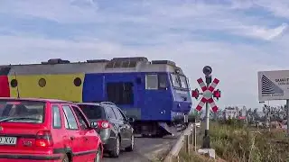 Romanian railroad crossing - Baia Mare (RO) | Trecere la nivel cu calea ferata - Baia Mare.