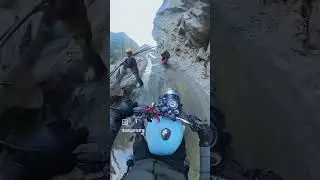 Dangerous Road of Nepal 🔥 mustang 🇳🇵 #insta360 #travel #mustang #trending #nepal