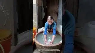 Creating Silk Nets: Traditional Craftsmanship