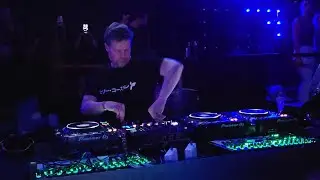 FERRY CORSTEN EDEN IBIZA 2022
