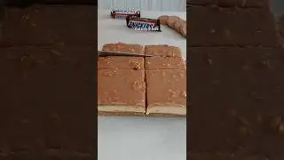 Snickers Cheesecake Bars &ndash; Super Simple and Absolutely Delicious! 😋#shorts
