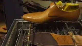 Making of Goodyear Welted shoes by Anthony Veer